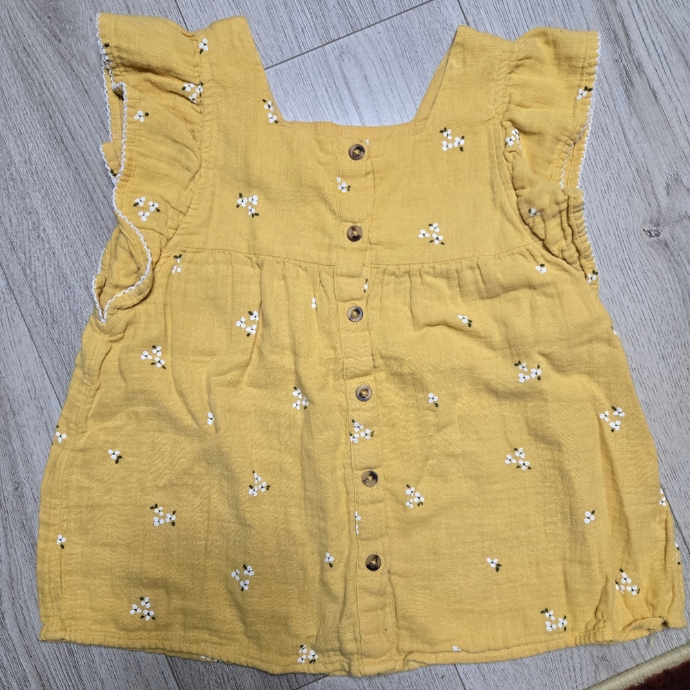 Girls Cat & Jack Mustard Floral Button Up Top Size 7/8